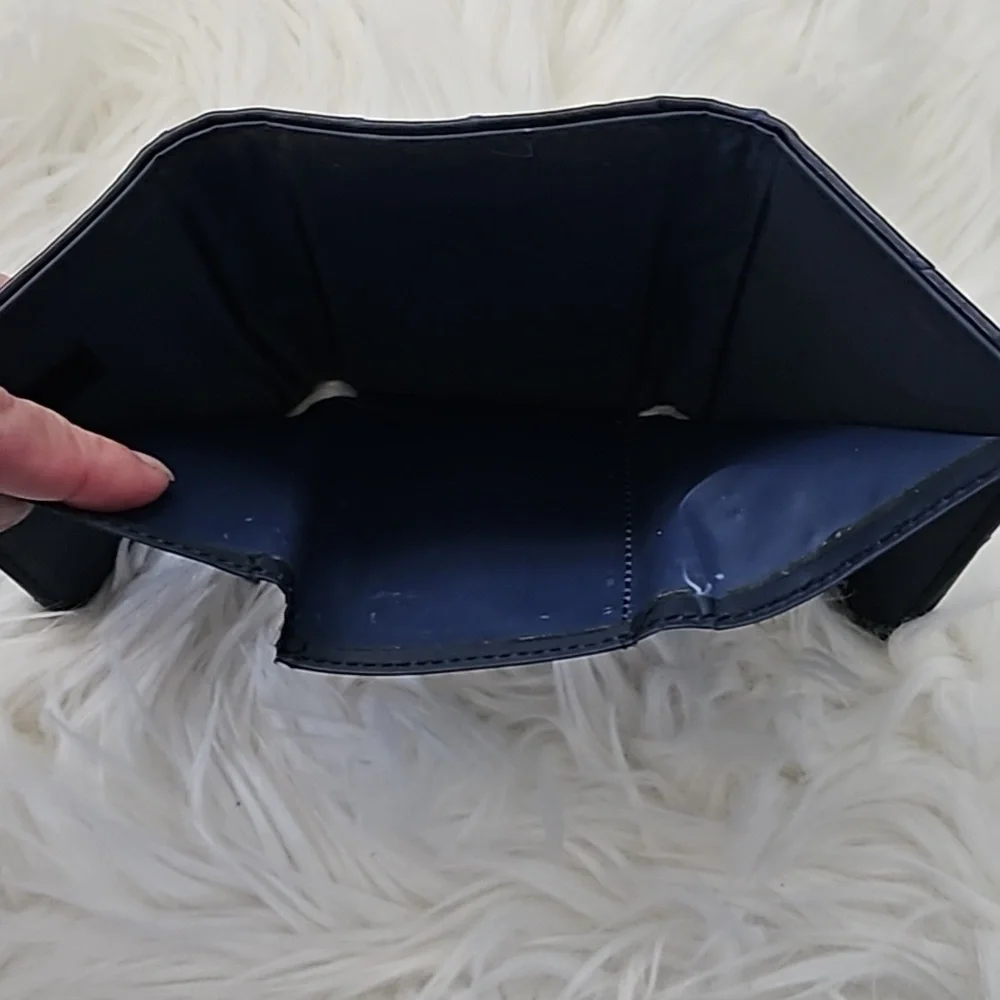 mundi Filemaster with Safekeeper and Unbranded navy wallet